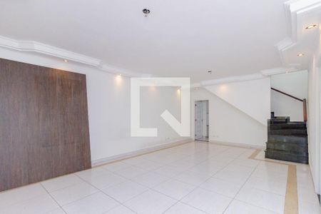 Sala de casa para alugar com 4 quartos, 360m² em Parque Sao Domingos, São Paulo