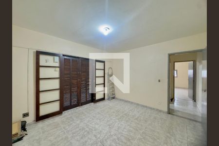 Quarto 1 de casa à venda com 2 quartos, 145m² em Vila Augusta, Guarulhos