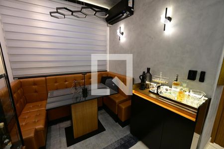 Sala de apartamento para alugar com 2 quartos, 56m² em Setor Bueno, Goiânia