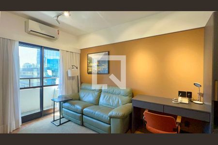 Sala de kitnet/studio para alugar com 1 quarto, 30m² em Vila Mariana, São Paulo