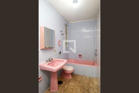 Banheiro  de apartamento para alugar com 2 quartos, 80m² em Centro Histórico, Porto Alegre