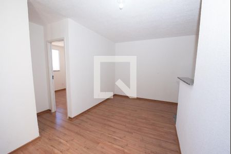 Sala de casa de condomínio para alugar com 2 quartos, 50m² em Bairro da Glória, Contagem