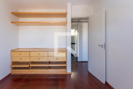 Quarto 1 de apartamento para alugar com 3 quartos, 80m² em Vila Sao Jose (cidade Dutra), São Paulo