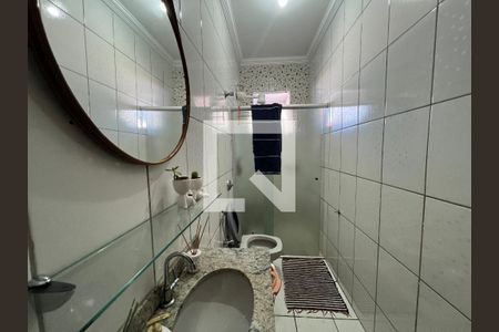 Banheiro Social de casa à venda com 4 quartos, 360m² em Parque Xangri-lá, Contagem