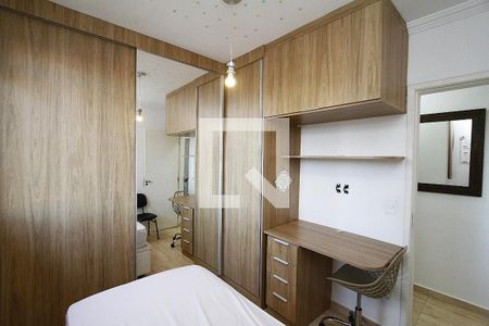 Quarto 1 de apartamento para alugar com 2 quartos, 53m² em Nova Gameleira, Belo Horizonte