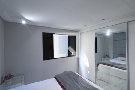 Quarto 1 de casa para alugar com 2 quartos, 250m² em Jardim Melo, Diadema