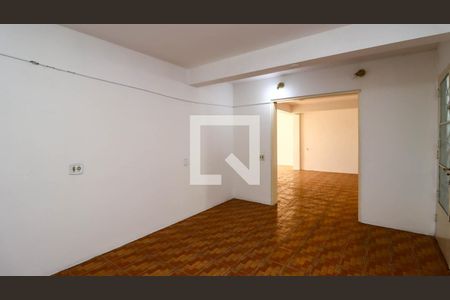 Copa de casa para alugar com 4 quartos, 200m² em Jardim Amalia, São Paulo