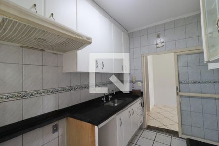 Cozinha de apartamento para alugar com 3 quartos, 90m² em Jardim Paulistano, Ribeirão Preto