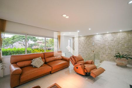 Sala de casa de condomínio à venda com 5 quartos, 616m² em Alphaville, Santana de Parnaíba