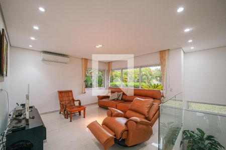 Sala de casa de condomínio à venda com 5 quartos, 616m² em Alphaville, Santana de Parnaíba