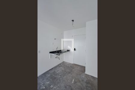 Cozinha de kitnet/studio à venda com 1 quarto, 24m² em Liberdade, São Paulo