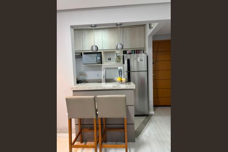 Cozinha de apartamento para alugar com 2 quartos, 75m² em Jardim California, Jacareí