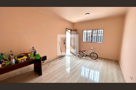 Sala de casa para alugar com 2 quartos, 125m² em Jardim do Papai, Guarulhos