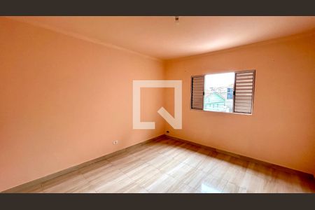 Quarto suíte 1 de casa para alugar com 2 quartos, 125m² em Jardim do Papai, Guarulhos