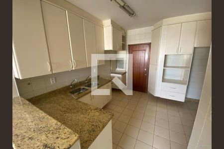 Cozinha de apartamento para alugar com 4 quartos, 310m² em Osvaldo, Uberlândia
