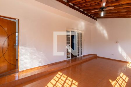 Sala de casa para alugar com 3 quartos, 150m² em Vila Galvão, Guarulhos