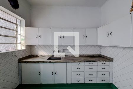Cozinha de casa à venda com 4 quartos, 248m² em Vila Bertioga, São Paulo
