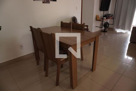 Sala de apartamento para alugar com 3 quartos, 82m² em Centro, São Carlos