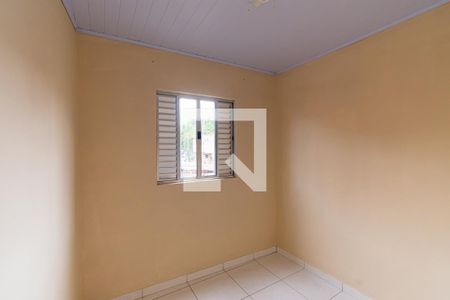 Quarto 1 de casa para alugar com 2 quartos, 44m² em Jardim Planalto, São Paulo