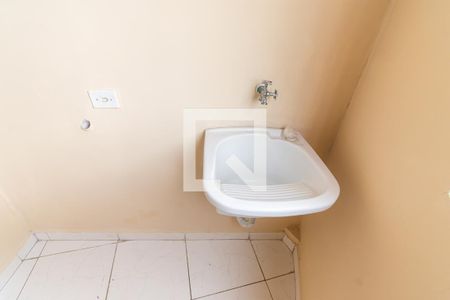 Cozinha/Área de serviço de casa para alugar com 2 quartos, 44m² em Jardim Planalto, São Paulo