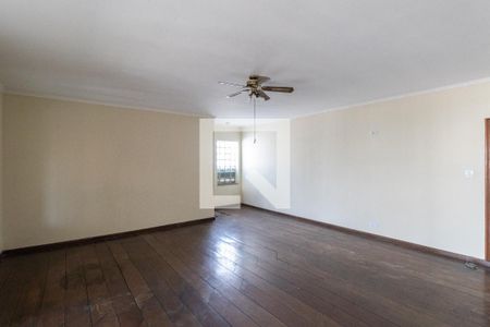 Sala de casa para alugar com 4 quartos, 240m² em Burgo Paulista, São Paulo