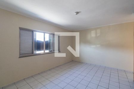 Suíte de casa para alugar com 4 quartos, 240m² em Burgo Paulista, São Paulo