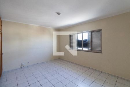 Suíte de casa para alugar com 4 quartos, 240m² em Burgo Paulista, São Paulo