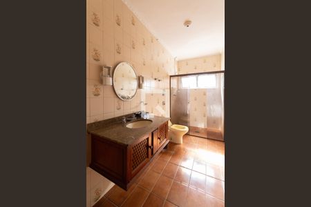 Banheiro Suíte de casa para alugar com 4 quartos, 240m² em Burgo Paulista, São Paulo