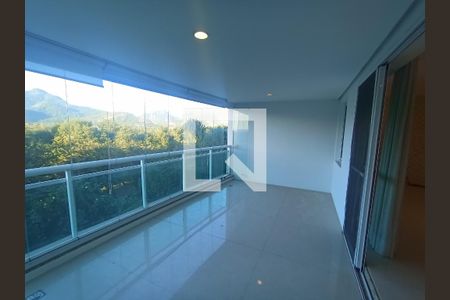Casa para alugar com 3 quartos, 158m² em Barra da Tijuca, Rio de Janeiro