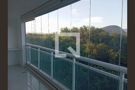 varanda de casa à venda com 3 quartos, 158m² em Barra da Tijuca, Rio de Janeiro