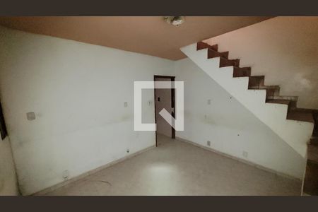 Sala 2 de casa à venda com 5 quartos, 250m² em Parque São Lucas, São Paulo