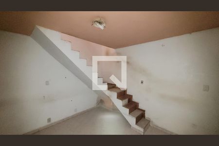 Sala 2 de casa à venda com 5 quartos, 250m² em Parque São Lucas, São Paulo