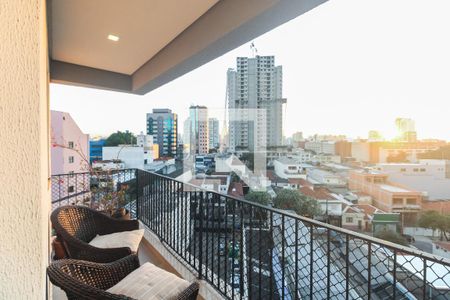 Varanda  de apartamento à venda com 2 quartos, 64m² em Vila Azevedo, São Paulo