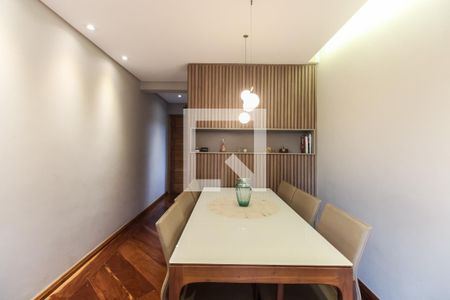 Sala  de apartamento à venda com 2 quartos, 64m² em Vila Azevedo, São Paulo