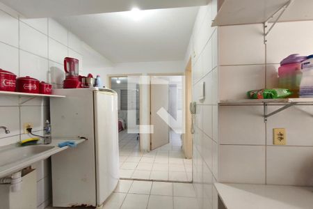 Cozinha de apartamento à venda com 2 quartos, 53m² em Jardim Santa Lúcia, Campinas