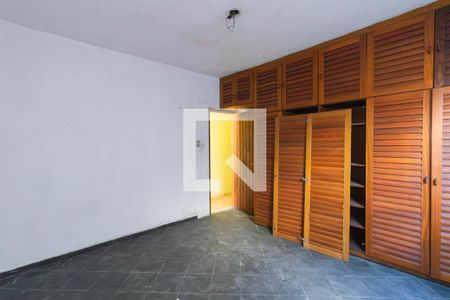 Quarto 1 de casa para alugar com 2 quartos, 228m² em Venda da Cruz, São Gonçalo