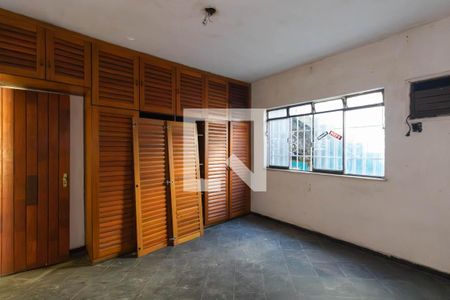 Quarto 1 de casa para alugar com 2 quartos, 228m² em Venda da Cruz, São Gonçalo