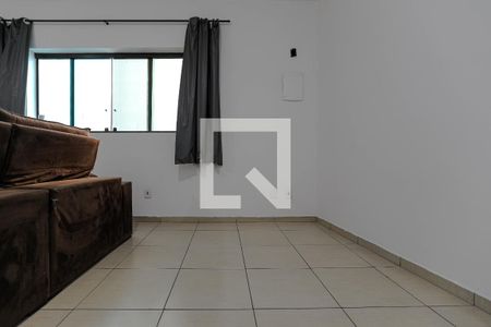 Sala de casa para alugar com 3 quartos, 110m² em Vila Nova Cintra, Mogi das Cruzes