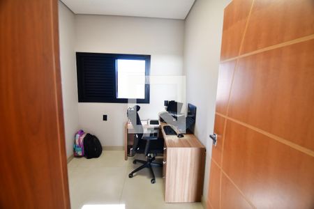 Escritório de casa à venda com 4 quartos, 300m² em Parque Alto Taquaral, Campinas