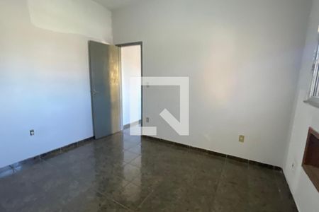 Quarto de casa para alugar com 2 quartos, 75m² em São Bento, Duque de Caxias