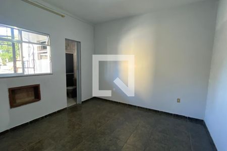 Quarto de casa para alugar com 2 quartos, 75m² em São Bento, Duque de Caxias