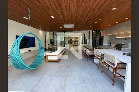 Sala de casa para alugar com 4 quartos, 600m² em Recreio dos Bandeirantes, Rio de Janeiro