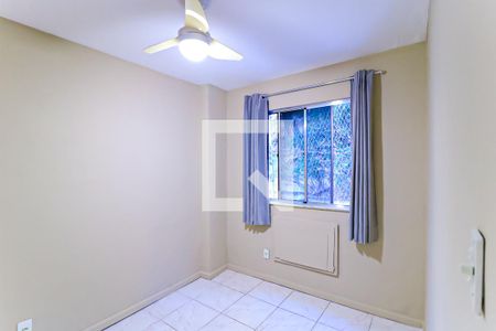 Quarto 2 de apartamento para alugar com 2 quartos, 50m² em Tomás Coelho, Rio de Janeiro