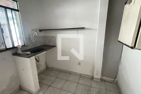 Sala/Cozinha de casa para alugar com 2 quartos, 50m² em São Bento, Duque de Caxias