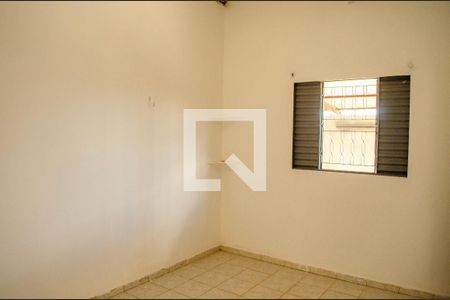 Sala de casa para alugar com 3 quartos, 66m² em Jardim Olimpico, Goiânia