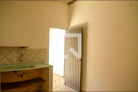 Cozinha de casa para alugar com 3 quartos, 66m² em Jardim Olimpico, Goiânia