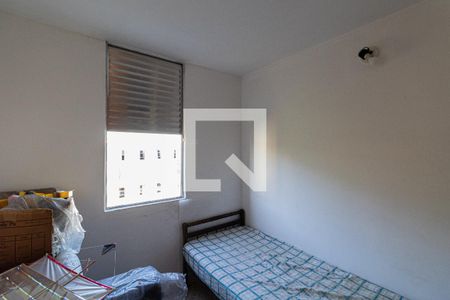 Quarto 2 de apartamento para alugar com 2 quartos, 56m² em Itaquera, São Paulo