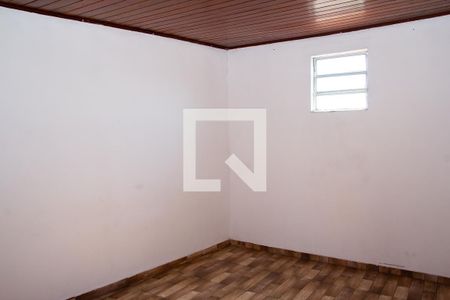 Quarto 1 de casa para alugar com 2 quartos, 80m² em Vila Matias, São Paulo