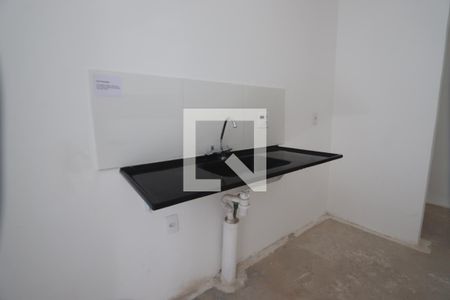Sala/cozinha de apartamento à venda com 2 quartos, 42m² em Cidade São Mateus, São Paulo