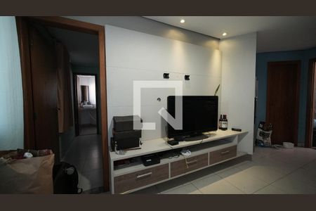 Casa à venda com 1 quarto, 60m² em Vila Gilda, Santo André